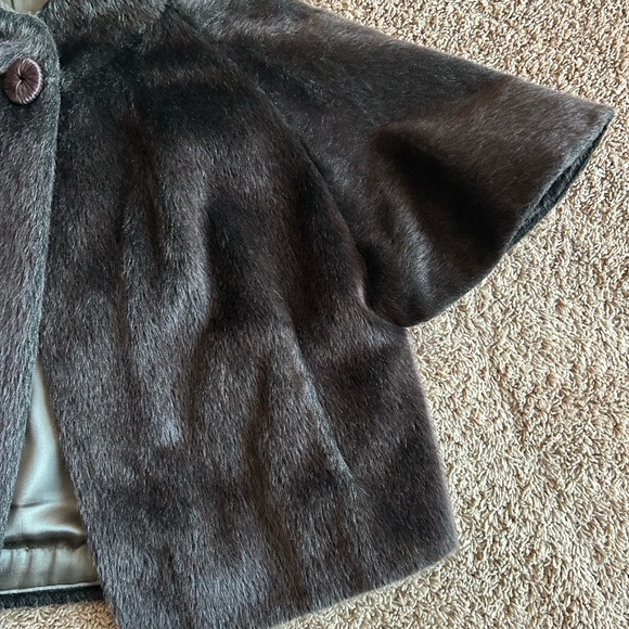 Elegant Dark Gray Women's Coat - Picture 6 of 8